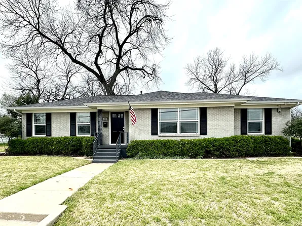 102 S Clark St, Rockwall, TX 75087