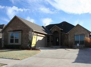 10840 NW 35th St, Yukon, OK 73099
