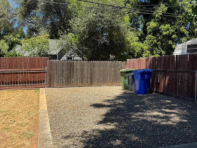 RV Parking & Alley Access