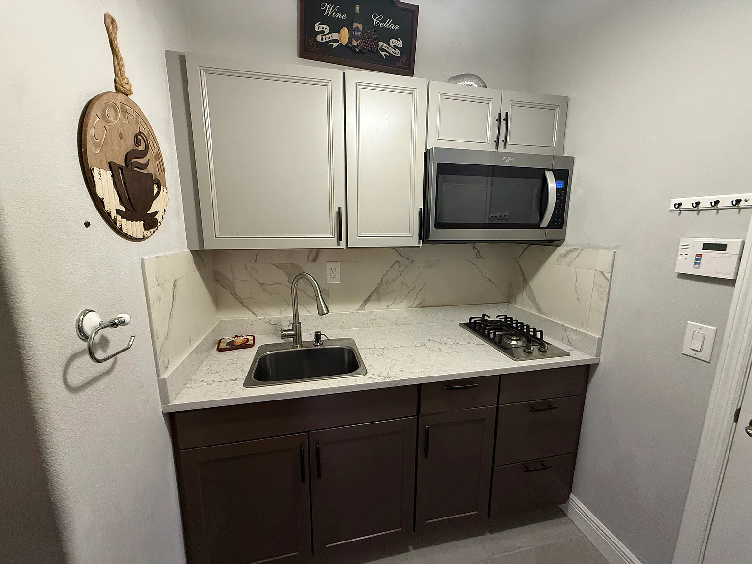 1 bed, 450 sqft, $1,250 — Photo 1