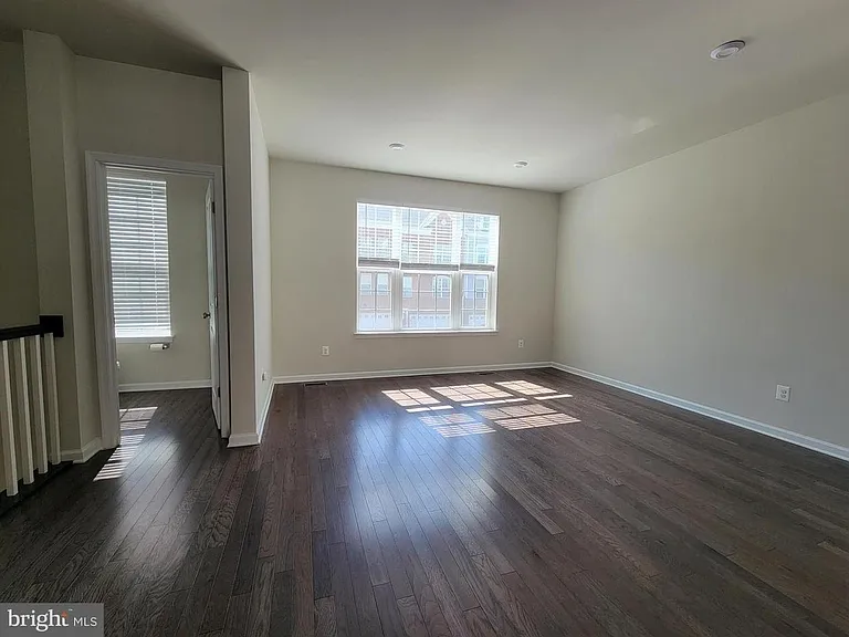 11032 Blackburn Cove Ln — Photo 8