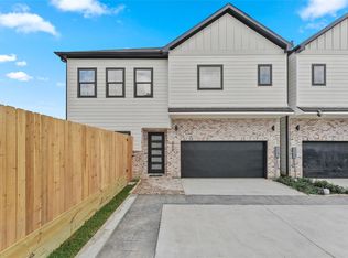 2589 Paul Quinn St, Houston, TX 77091