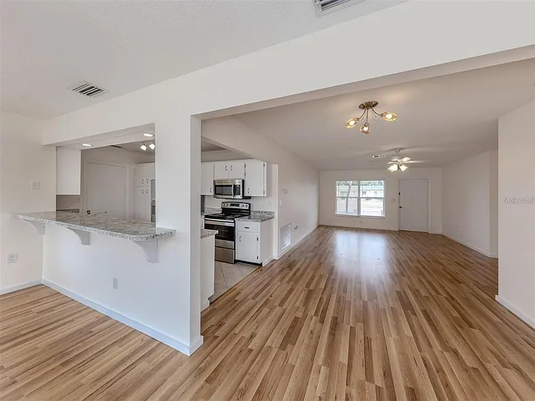 1215 Mango Ave — Photo 28