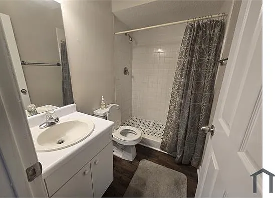 1079 Walnut St #C — Photo 18