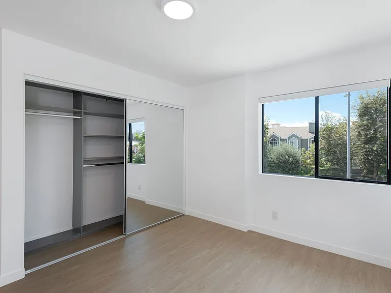 1546 Bundy Drive — Photo 15