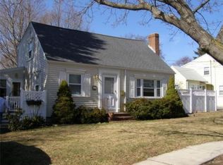 50 Cranmore Rd, Hyde Park, MA 02136