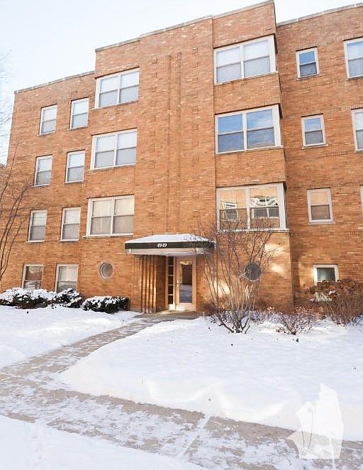 1st image of 4949 N Wolcott Ave #1