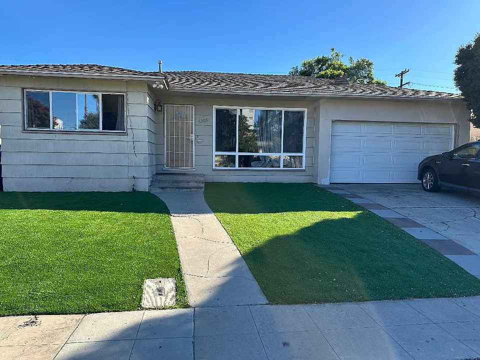 6205 Dorothy Dr