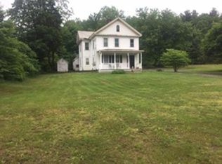 398 Amherst Rd, Sunderland, MA 01375