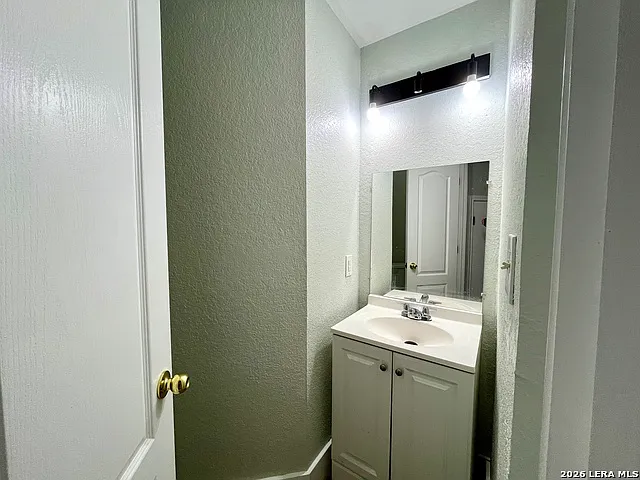 3710 Candleglenn — Photo 16