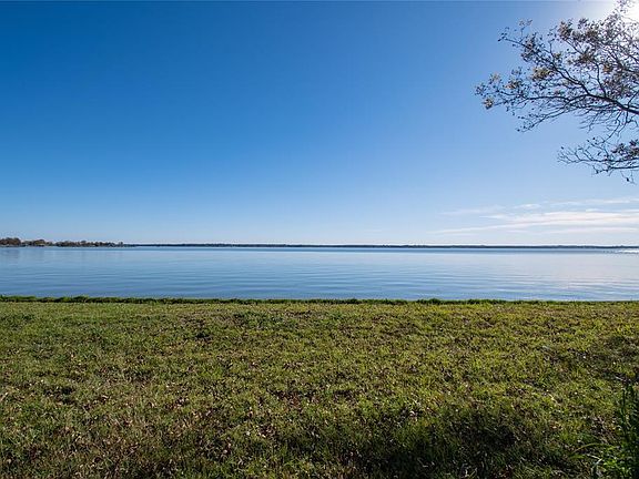 5th image of L315 The Shores Dr