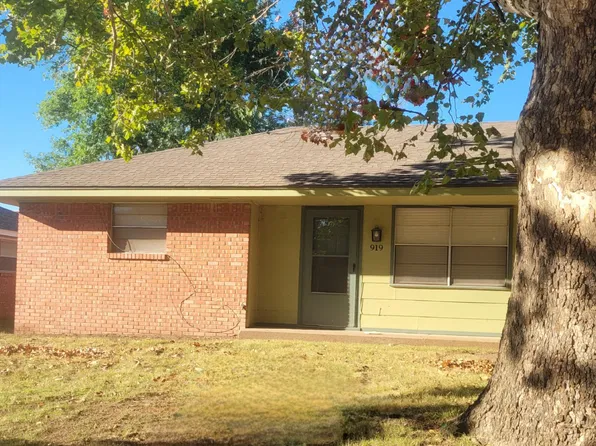 919 Deonne Cir #921, Norman, OK 73071
