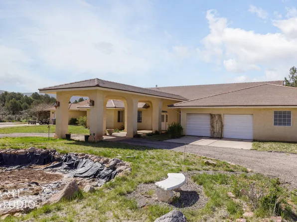 2324 E 2500 S, New Harmony, UT 84757