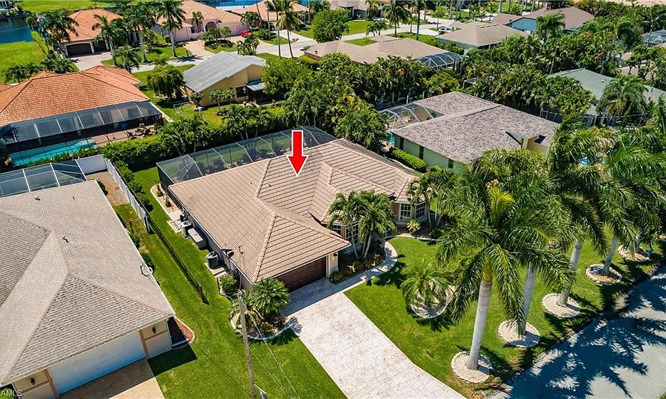 1st image of 2524 SW 52nd Ter