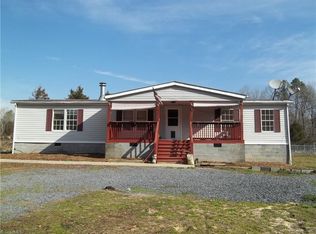 9211 Erect Rd, Seagrove, NC 27341