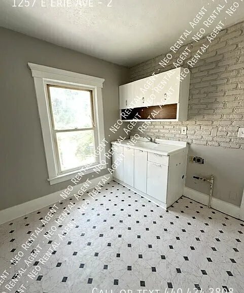 1257 E Erie Ave #2 — Photo 2