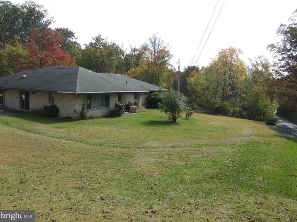 1265L Swamp Bridge Rd, Denver, PA 17517