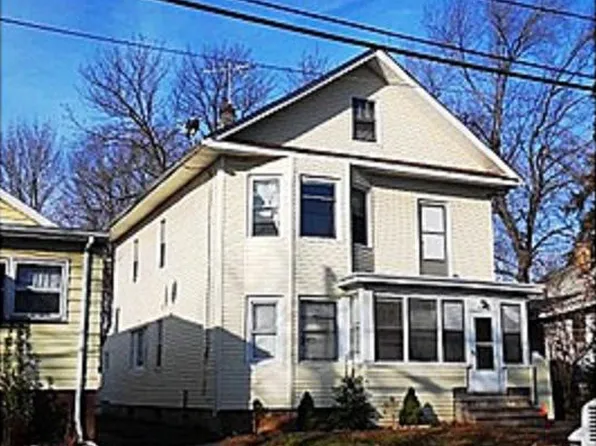 1946 Barnett St #2, Rahway, NJ 07065