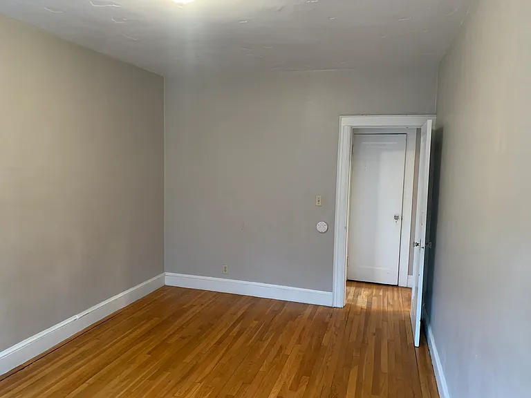 23 Lanark Rd #10 — Photo 15