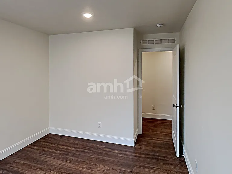 2661 W 3400 S — Photo 15
