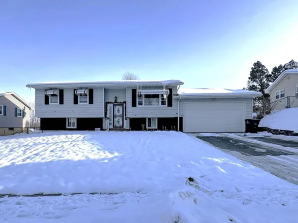 8119 10th St W, Rock Island, IL 61201