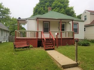 845 Ellwood Ave, Dekalb, IL 60115