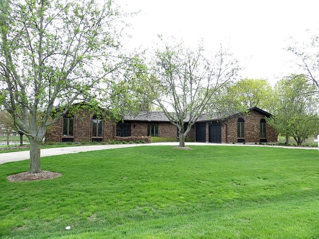 Circular cement drive