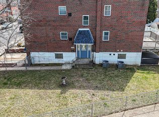 4200 Lyman Dr, Philadelphia, PA 19114