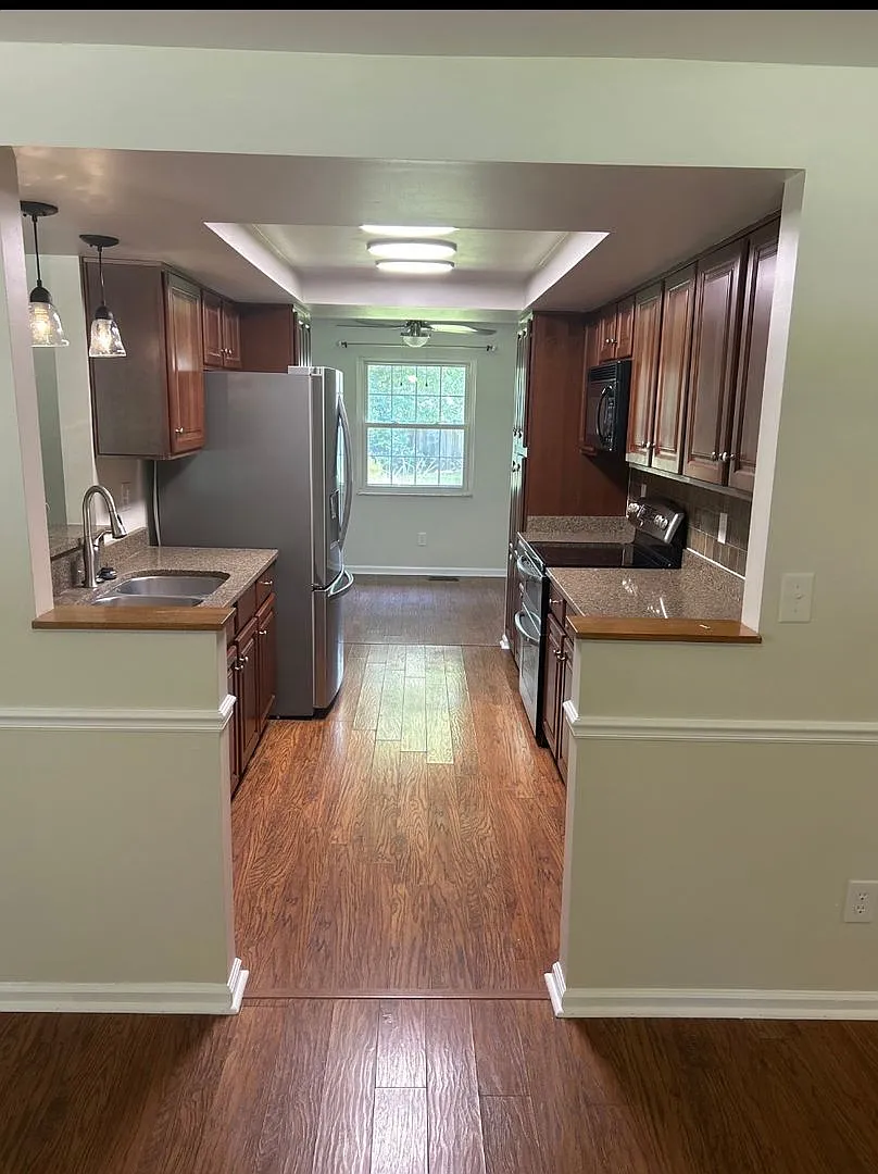 Charming Single-Family Home for Rent at 1130 Heathshire Drive, Dayton, OH 45459 — Photo 2