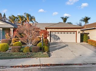 951 Rathbone Cir, Folsom, CA 95630