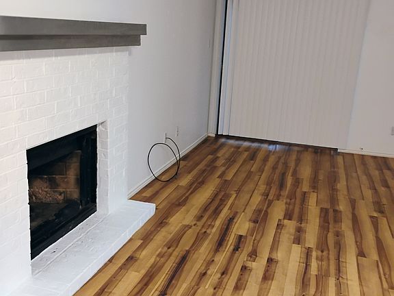 3rd image of 7122 Premont Dr APT C201