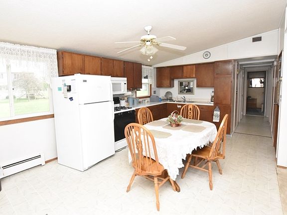 4th image of 117 Walker Dr