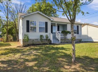 105 Natchez Ct S, La Vergne, TN 37086