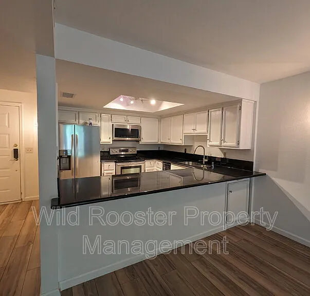 1808 K St #L-2 — Photo 8