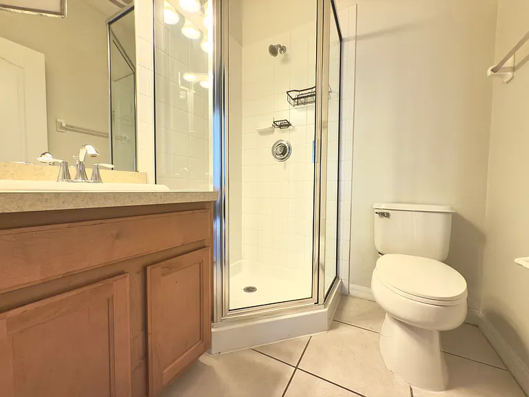 2526 Lexington Oak Dr — Photo 5