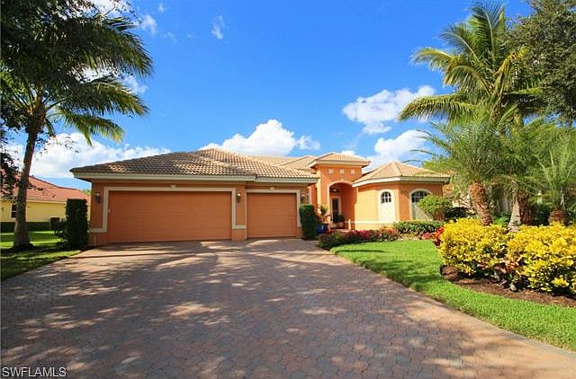 1st image of 20012 Oak Fairway Ct