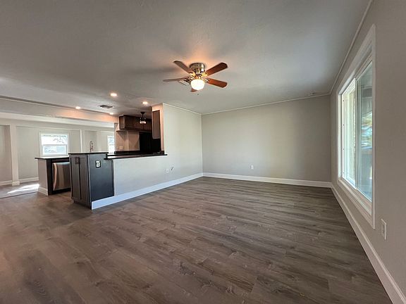 2nd image of 2443 Duke Ln