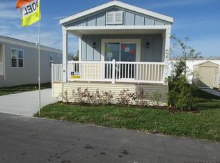 51 Hopetown Rd, Micco, FL 32976