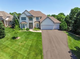 9303 Cold Stream Ln, Eden Prairie, MN 55347