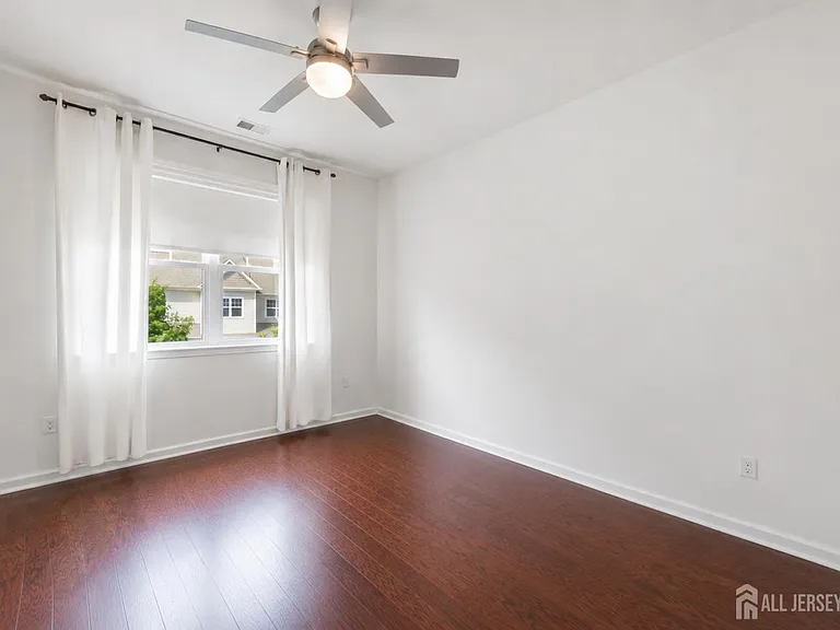 133 Savoth Ln — Photo 18