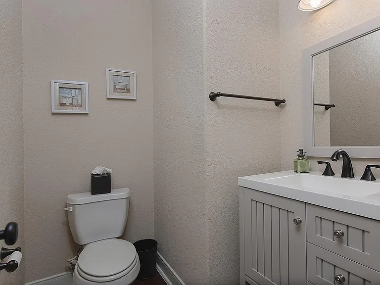 18 Shallowford Pl — Photo 19
