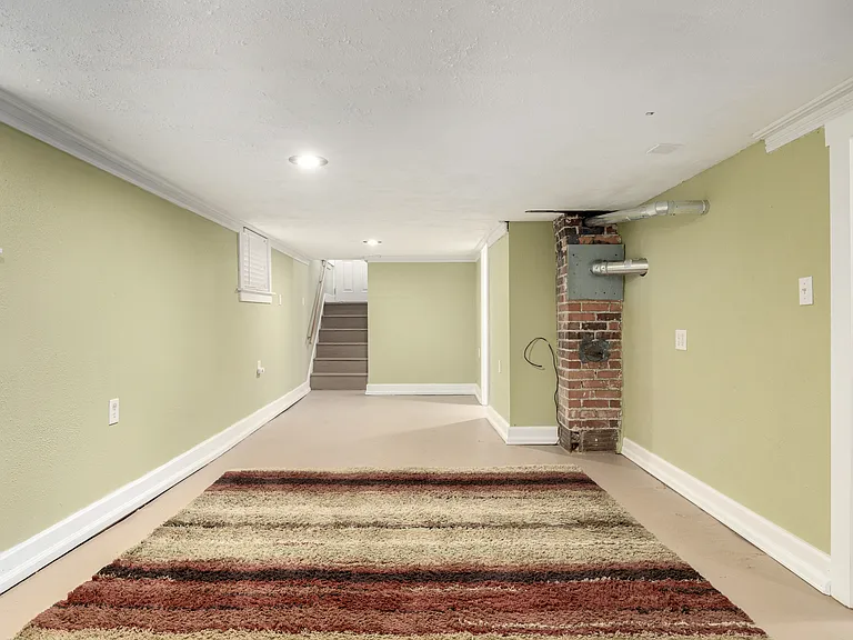 2673 Julian St — Photo 9