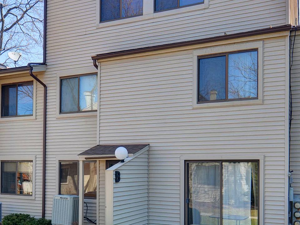1st image of 1400 Cedarwood Dr APT B