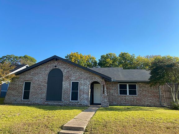 4th image of 3906 Lancelot Pl