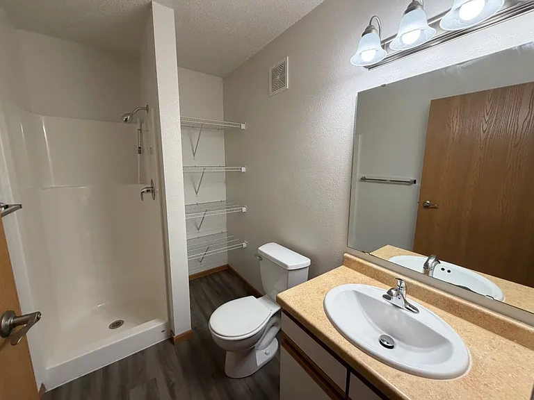 The Summers at Osgood Apartments — Photo 35