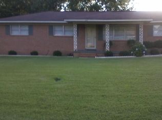 207 Clover Cir, Dothan, AL 36301