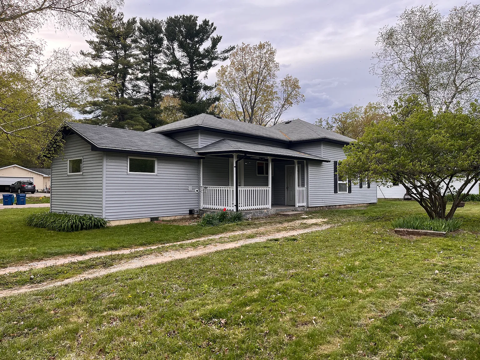 3 bed, 1106 sqft, $1,750 — Photo 3