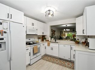 776 Landover Cir APT 102, Naples, FL 34104