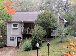 1448 Robinson Rd, Dahlonega, GA 30533