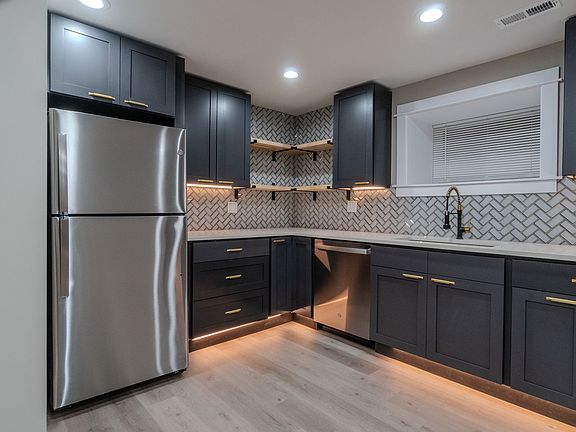 3rd image of 5404-06 N Paulina St #6d3080dd4